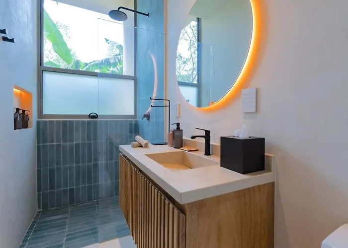Aflora Wellness & Luxury Escape *